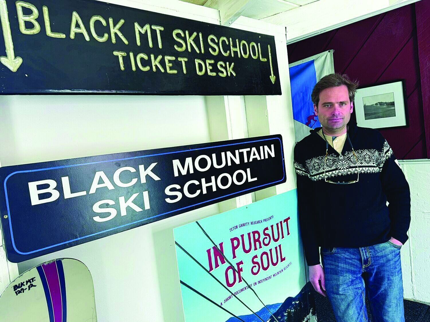 Judge sides with Black Mountain in records case
